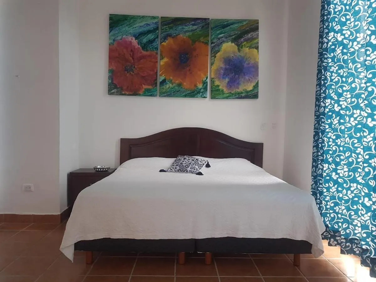 Hacienda Los Alamos Bed & Breakfast Cancún 0*,  Meksyk