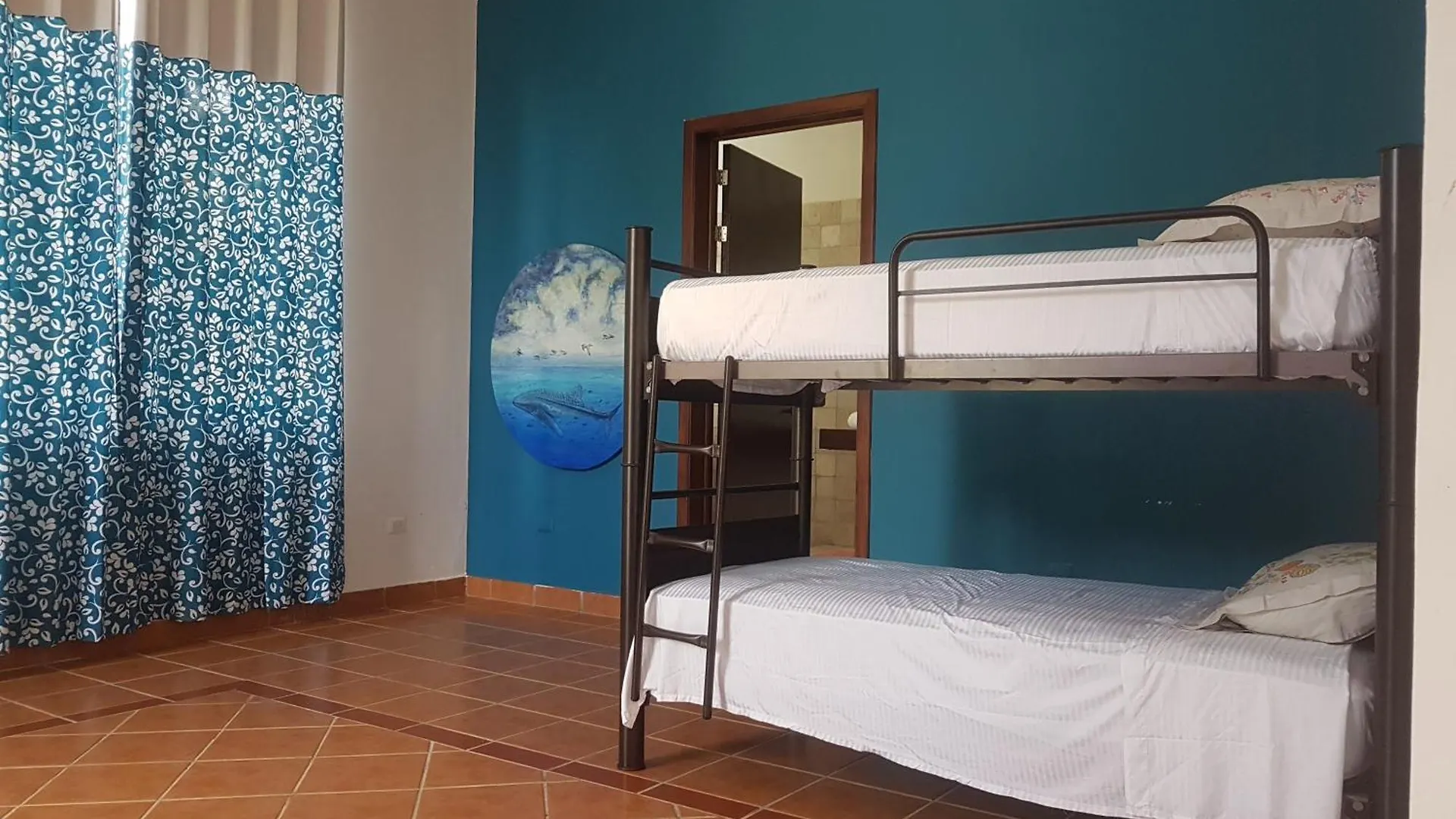 Hacienda Los Alamos Bed & Breakfast Cancún 0*,