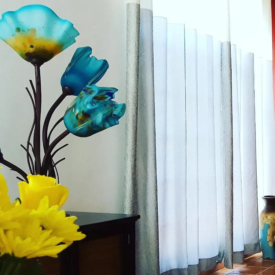 Hacienda Los Alamos Bed & Breakfast Cancún