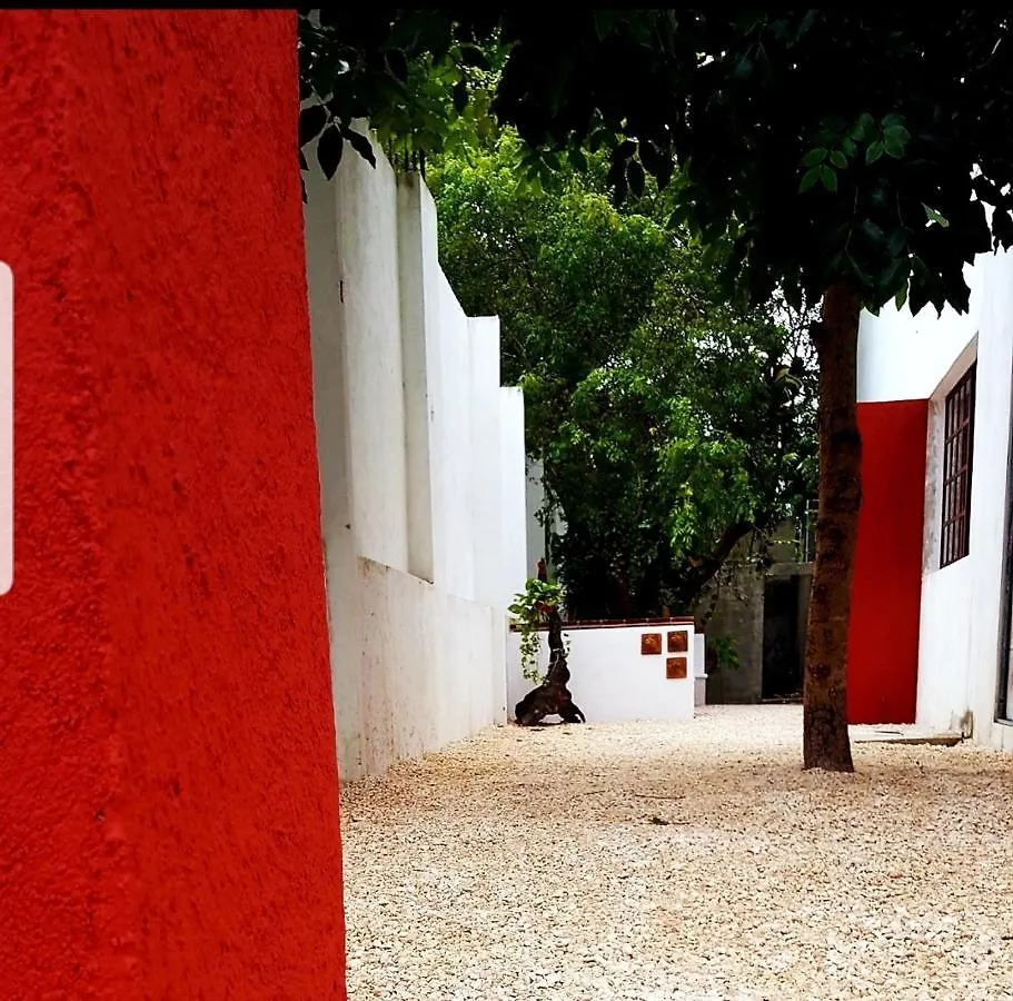 Hacienda Los Alamos Bed & Breakfast Cancún
